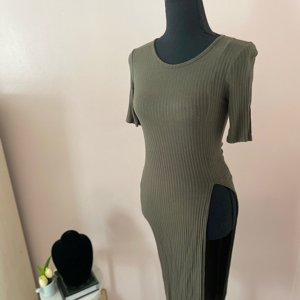 Long side slit t shirt